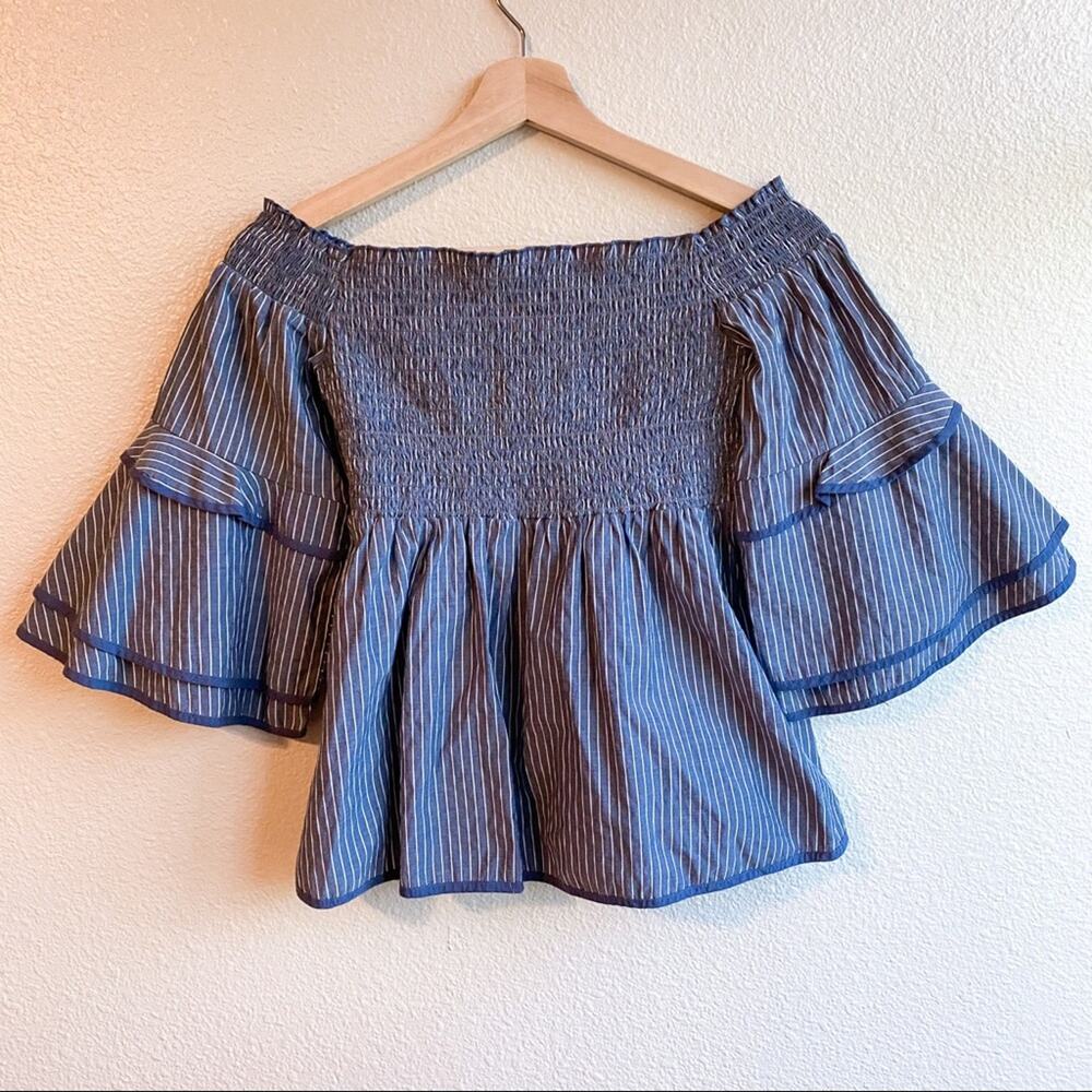 American Eagle Top